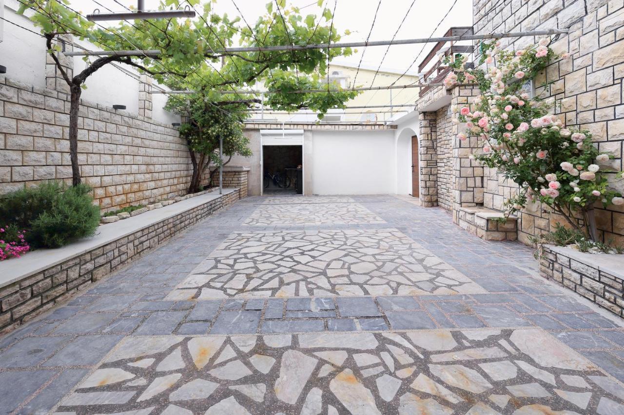 Apartman Don Pag Town Εξωτερικό φωτογραφία