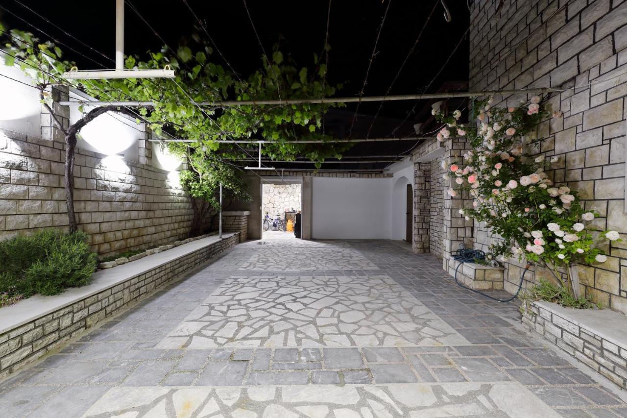 Apartman Don Pag Town Εξωτερικό φωτογραφία